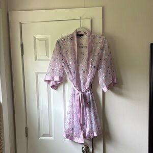INC International Concepts Purple Kimono Robe. Size S floral design. Beautiful!